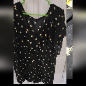 Torrid size 5 plus shirt